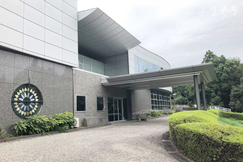 島田市金谷斎場の外観写真です（2枚目）