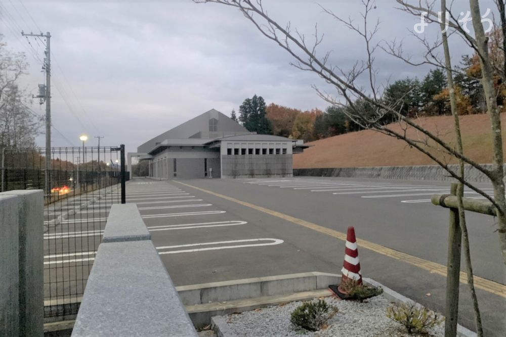 田村市斎場の外観写真です（2枚目）