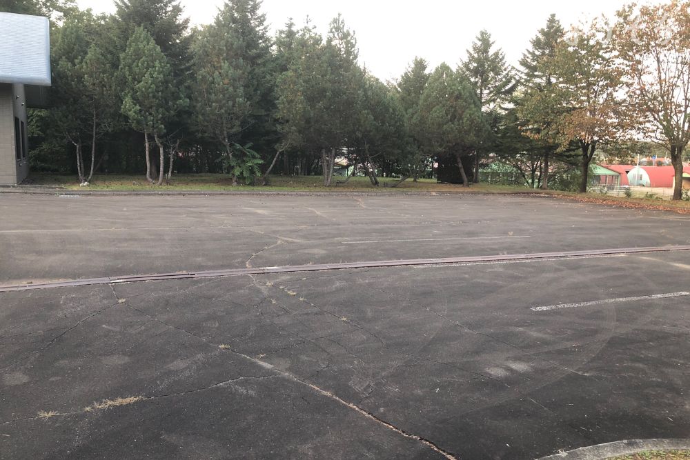釧路市阿寒町斎場の駐車場写真です