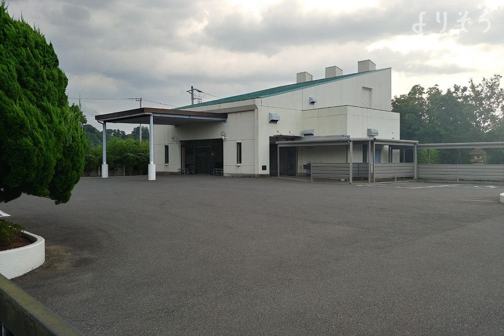 北総西部衛生組合北総斎場の外観写真です（2枚目）
