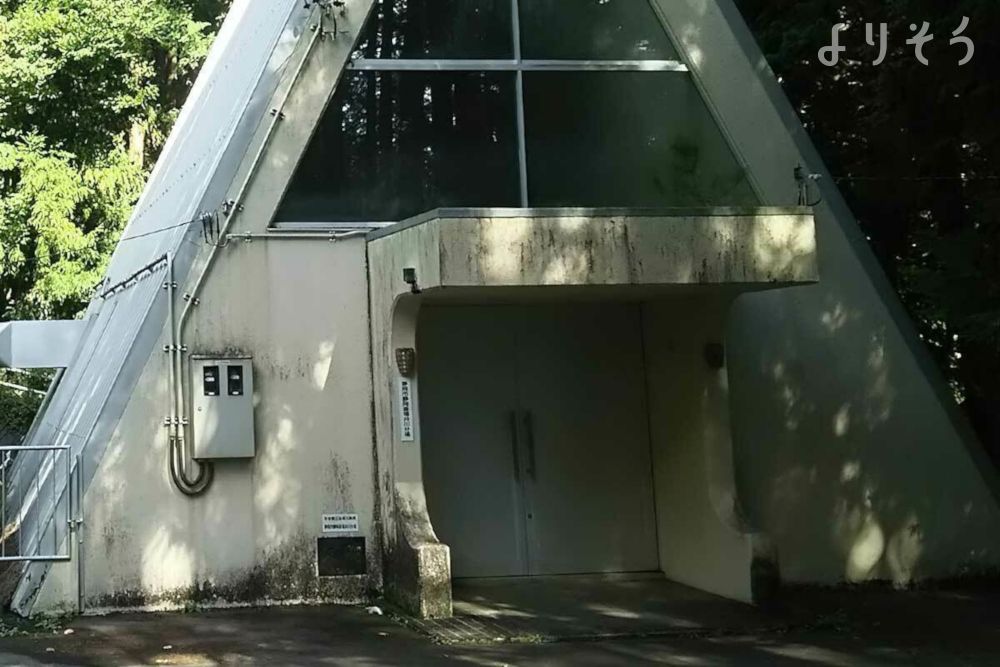 静岡市静岡斎場井川分場の外観写真です（3枚目）