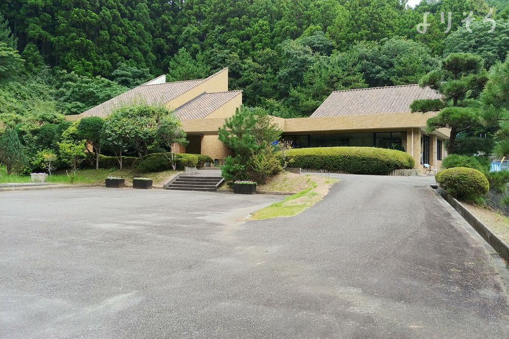 長狭地区火葬場の外観写真です（2枚目）