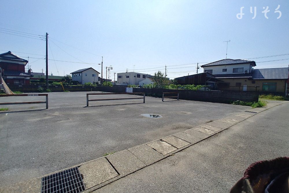 みたま苑 旭の駐車場写真です（1枚目）