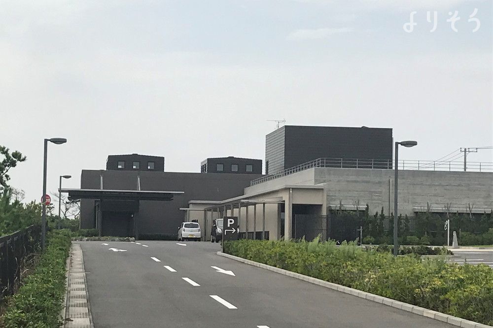 神栖市はさき火葬場の外観写真です（2枚目）
