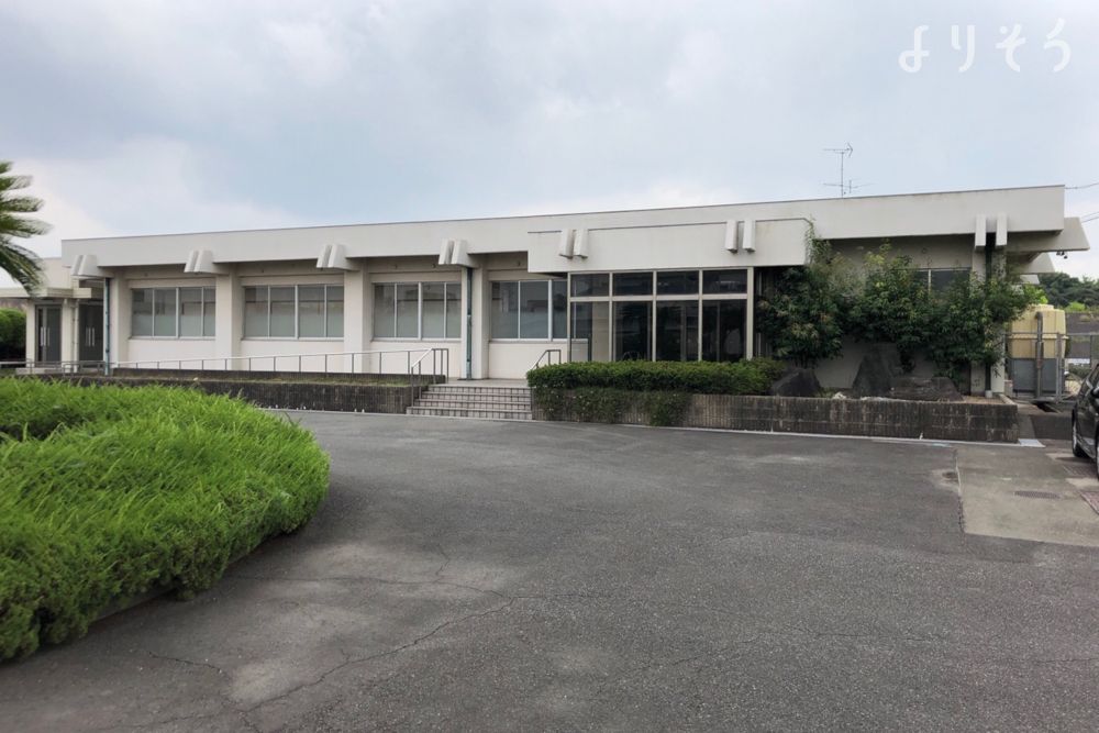 弥富市火葬場の外観写真です（3枚目）