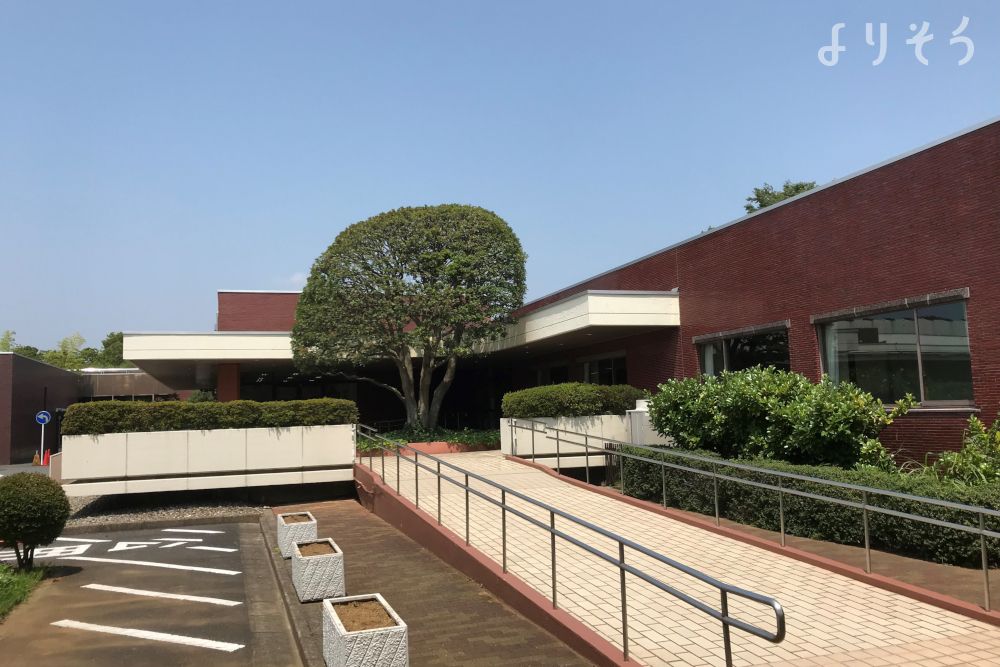 東京都瑞江葬儀所の外観写真です（2枚目）