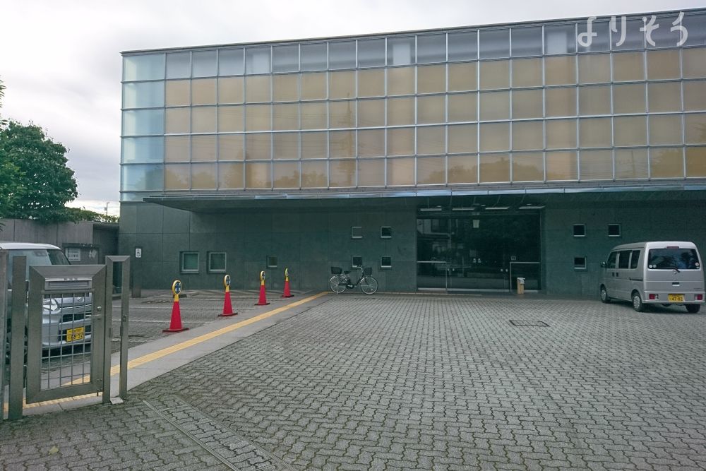 立川聖苑の外観写真です（3枚目）