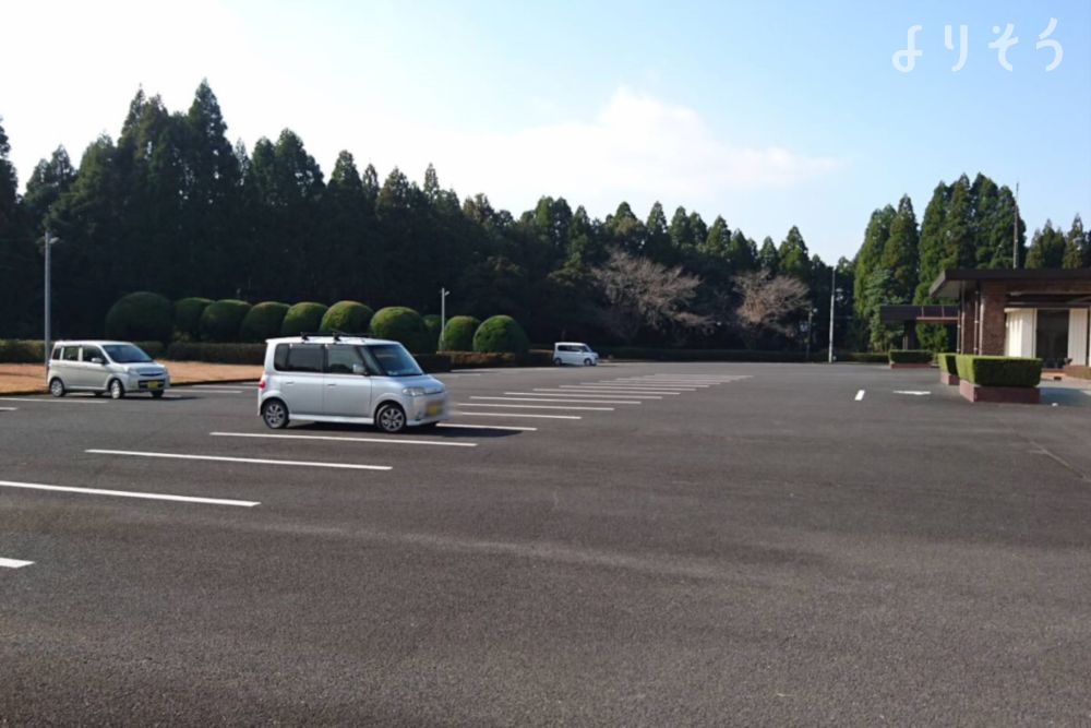 ひしかり苑の駐車場写真です（2枚目）