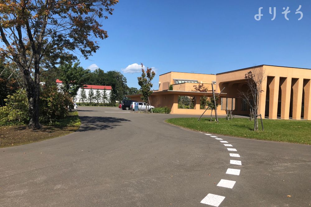 音更町営火葬場の外観写真です（3枚目）