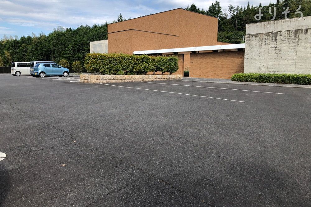 岩国市玖珂斎場の外観写真です（3枚目）