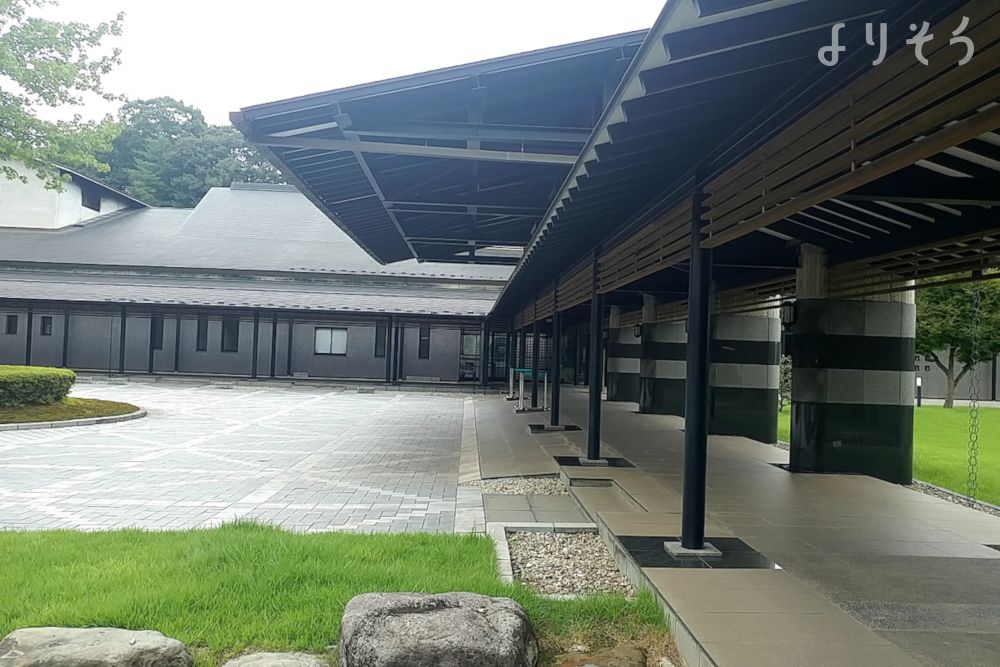 しおや聖苑の外観写真です（3枚目）