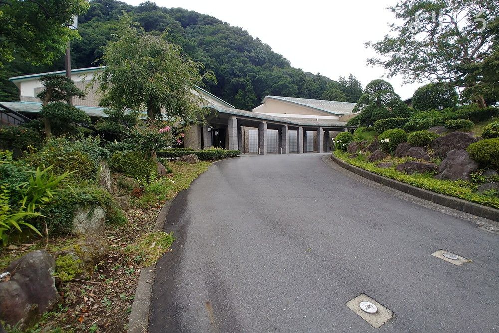 愛川町営斎場愛川聖苑の外観写真です（3枚目）