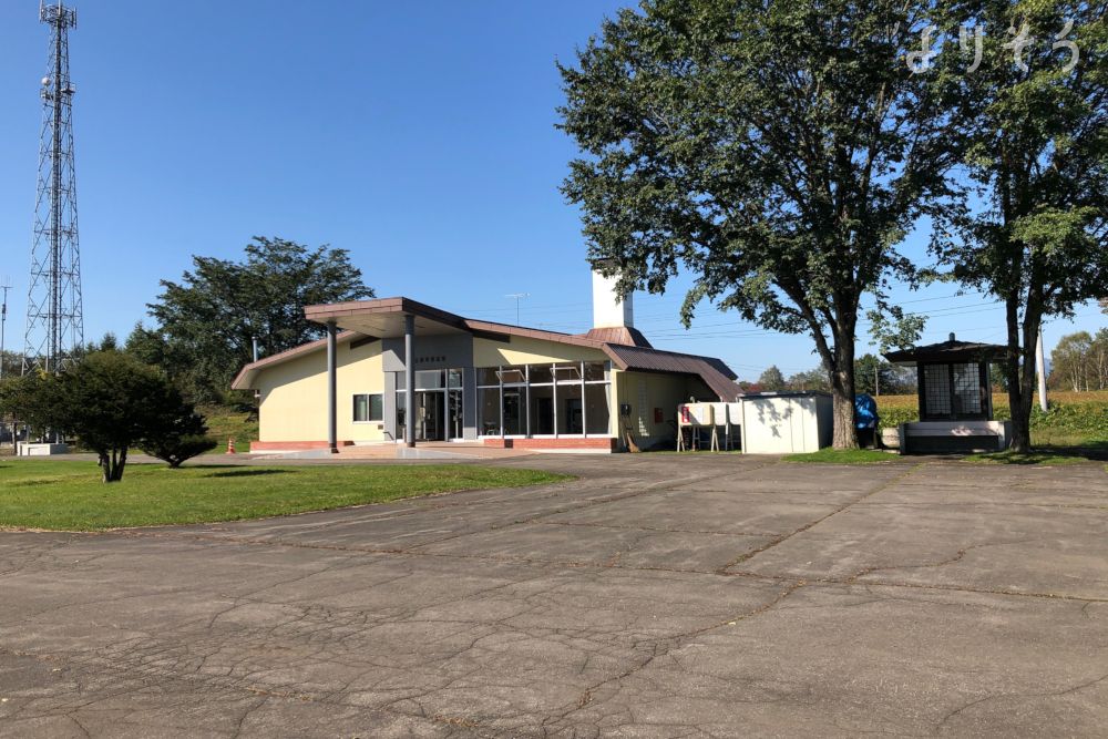 上士幌町葬斎場の外観写真です（2枚目）