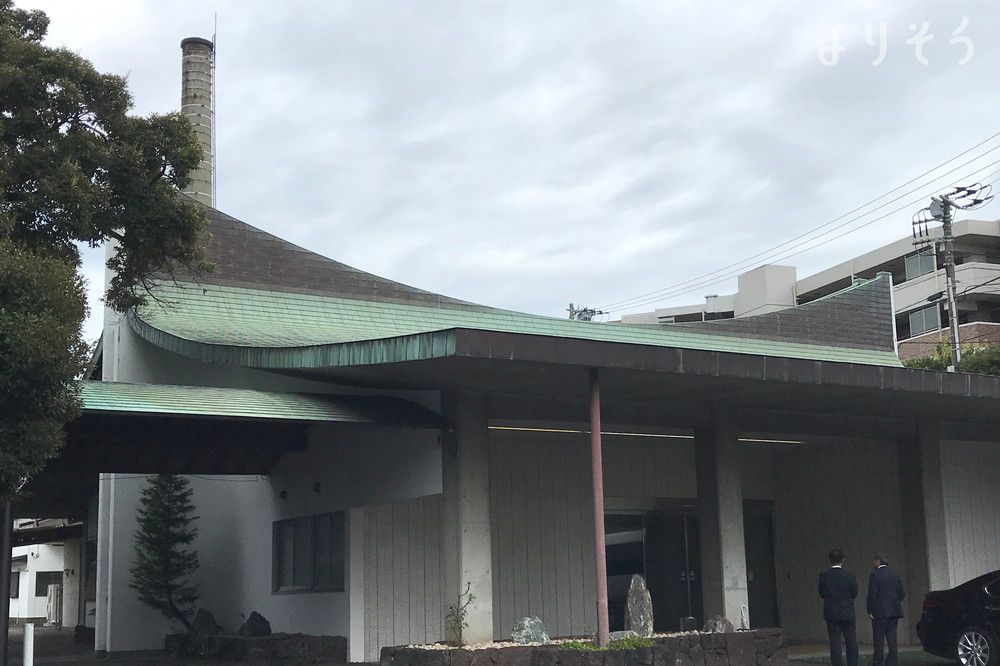 西寺尾火葬場の外観写真です（2枚目）