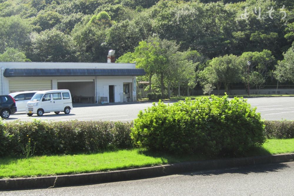 加古川市斎場の駐車場写真です（1枚目）