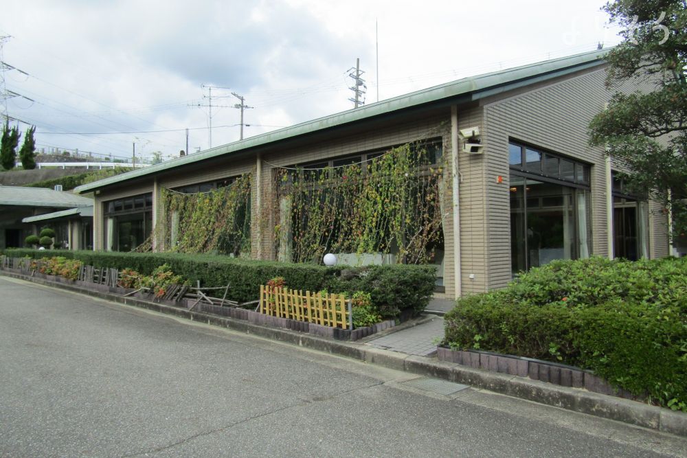 宝塚市営火葬場の外観写真です（3枚目）