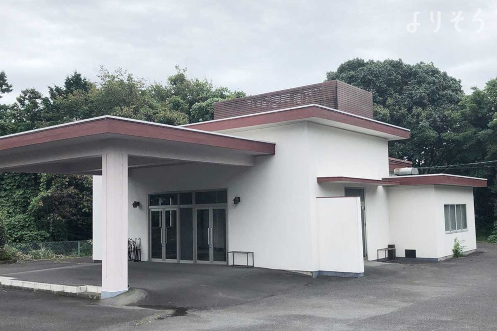 吉田町牧之原市広域施設組合謝恩閣の外観写真です（3枚目）