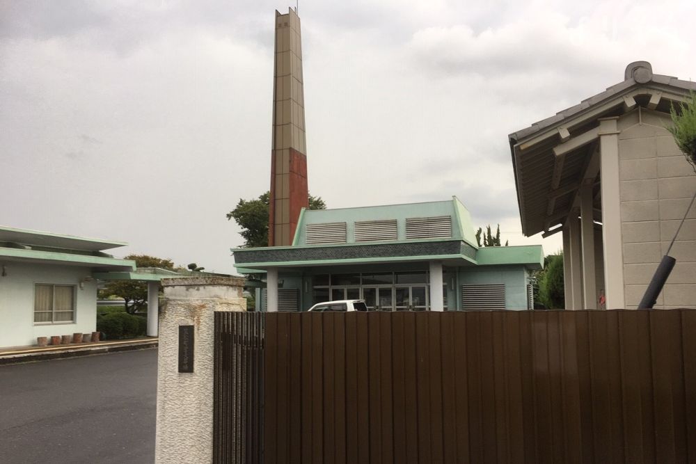 笠松町営火葬場の外観写真です（3枚目）