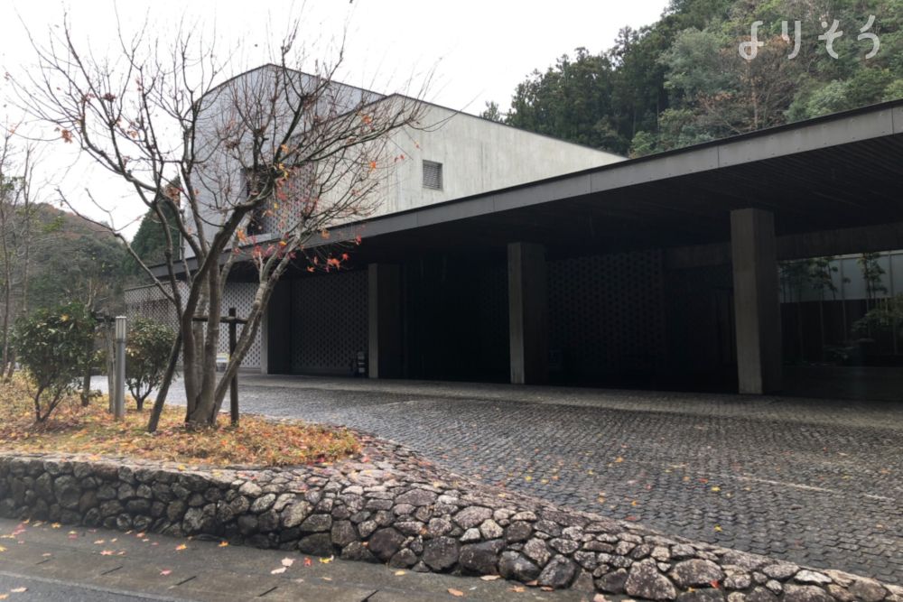 美祢市斎場ゆうすげ苑の外観写真です（3枚目）