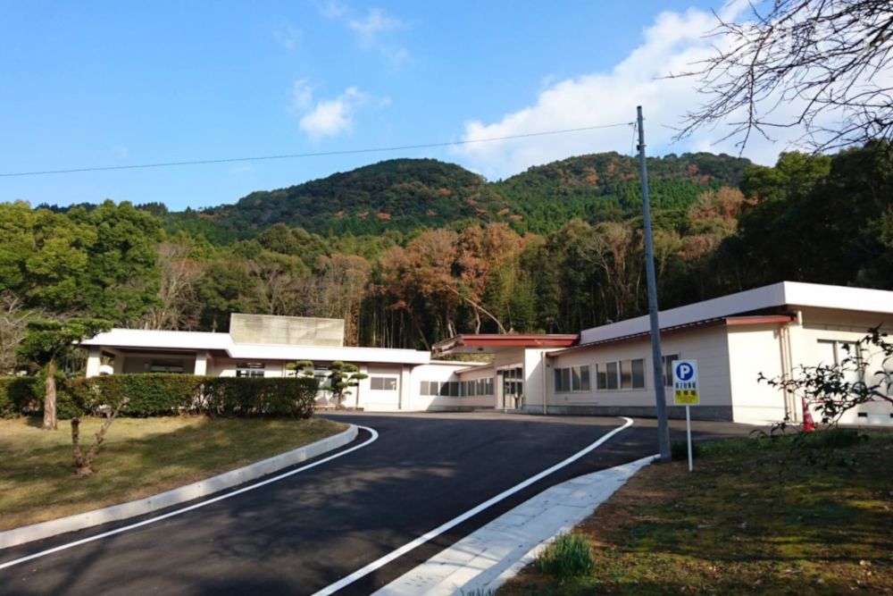 さつま町やすらぎ苑の外観写真です（3枚目）