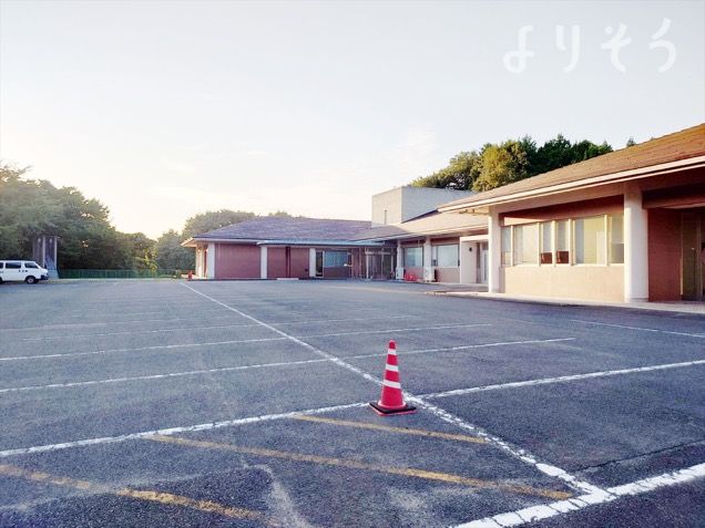 常陸太田市営斎場の駐車場写真です