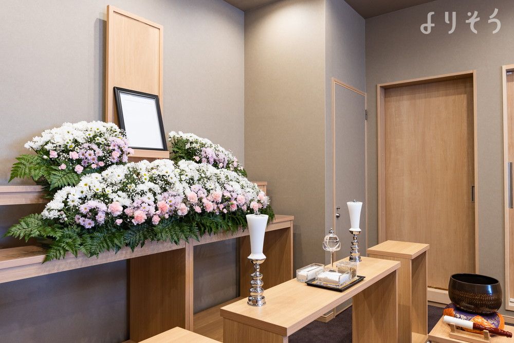 かごしまのお葬式 谷山ホールの祭壇の画像