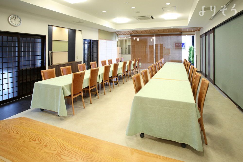半田乙川梅定ホールのお清め所（会食室）写真です