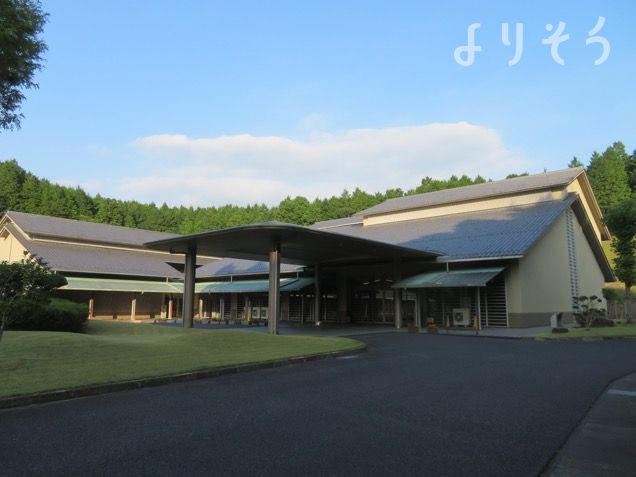 甲賀斎苑の外観写真です（3枚目）