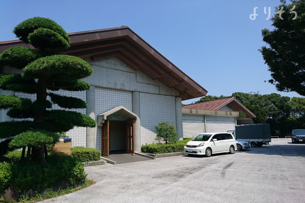 藤沢市斎場の外観写真です（3枚目）