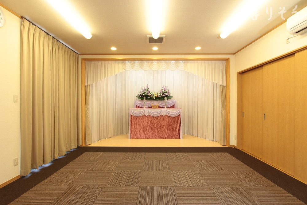 絆 愛ホール（別館）のホール写真です（2枚目）