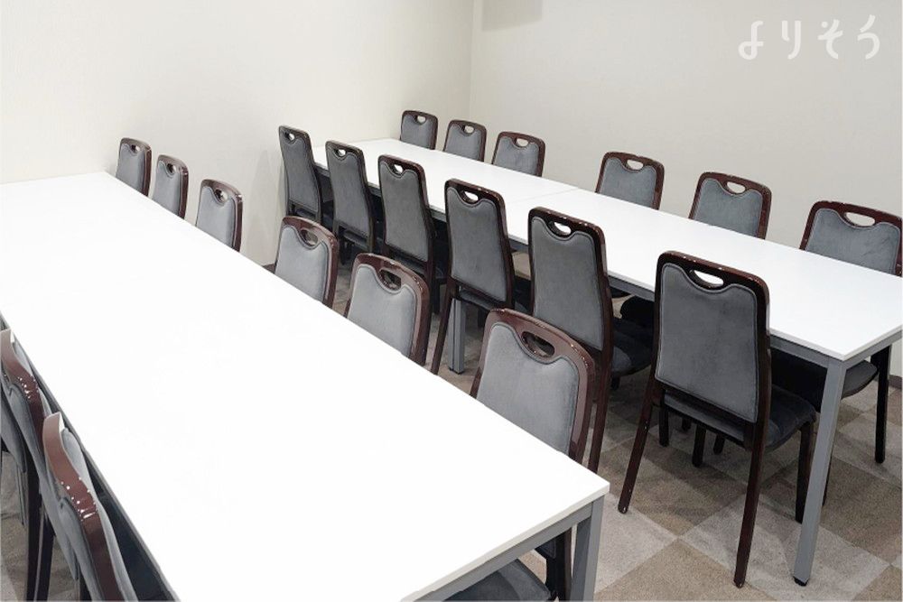 自由な家族葬 千の風 世田谷大原ホールのお清め所（会食室）の画像