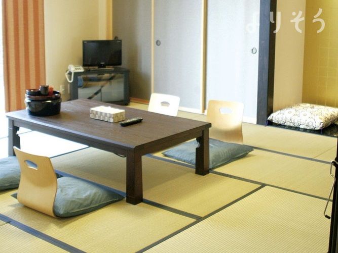 長岡市西神田町ホールの控室の画像