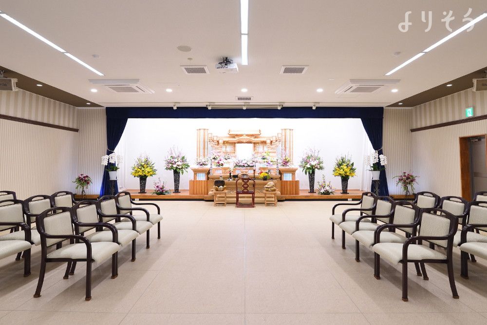 東海典礼国府会館のホール写真です（1枚目）
