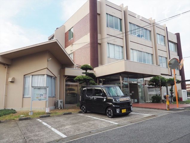 樽井第二老人集会所の駐車場写真です（1枚目）