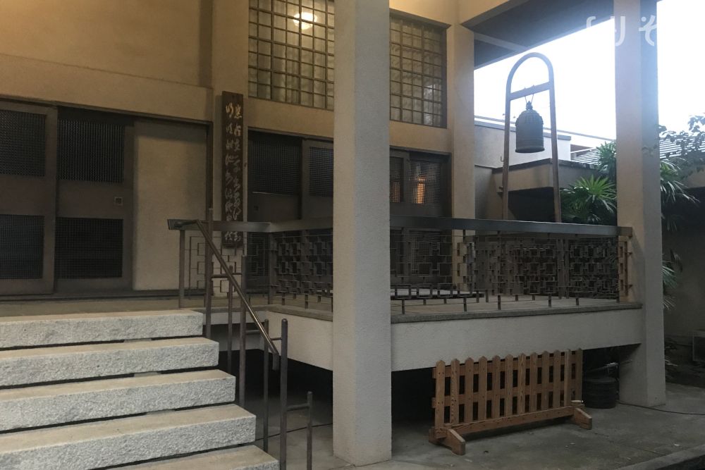 安養寺斎場の外観写真です（3枚目）