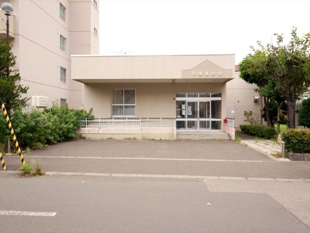 月寒東会館の外観写真です（2枚目）