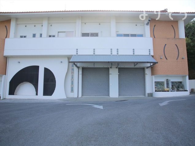財団法人 具志川火葬場の外観写真です（3枚目）