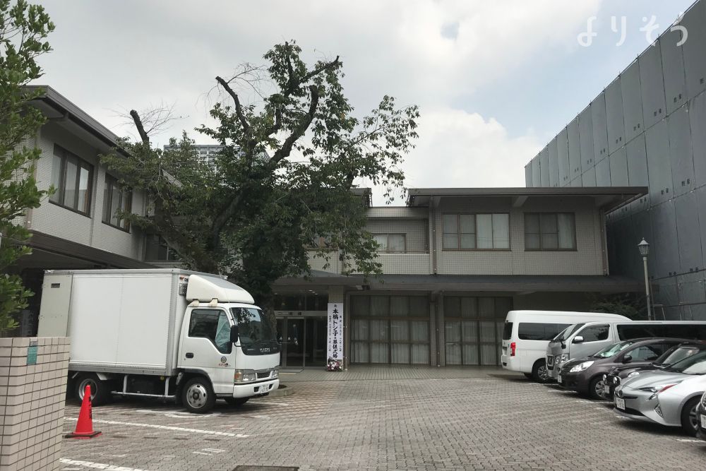 南池袋斎場の駐車場写真です