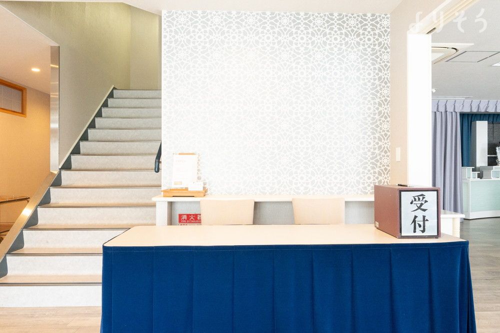 ベルコ豊隆殿わたつ橋ホールのエントランス写真です（1枚目）