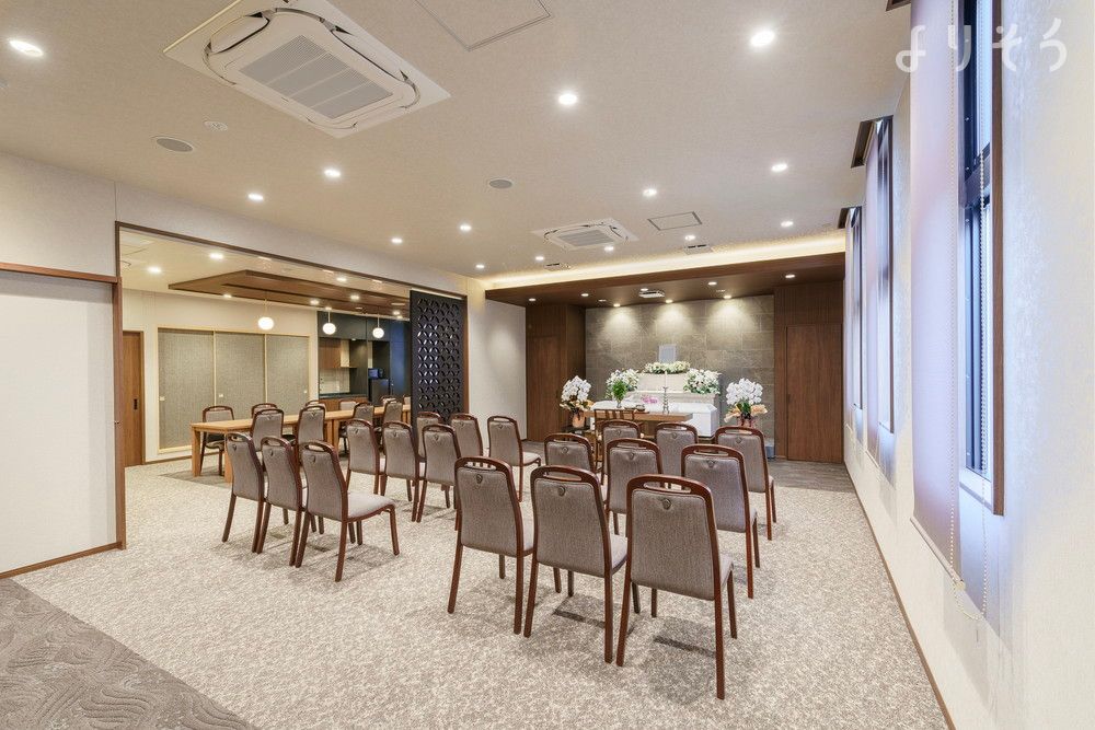 パルモ葬祭 かぞくホール六名のホール写真です（2枚目）