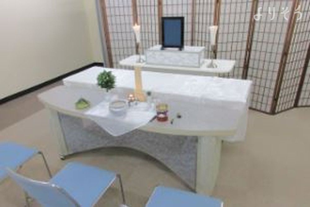 よりそう提携斎場(大阪府大阪市鶴見区緑1-14-17)の面会・安置室写真です