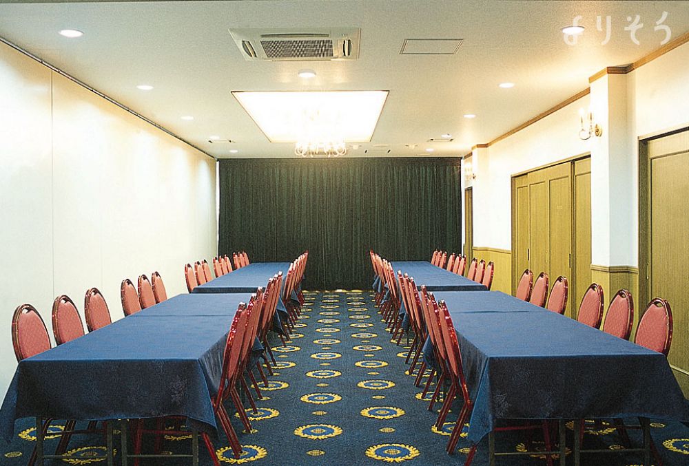 よりそう提携斎場(千葉県八千代市大和田新田79-9)のお清め所（会食室）写真です