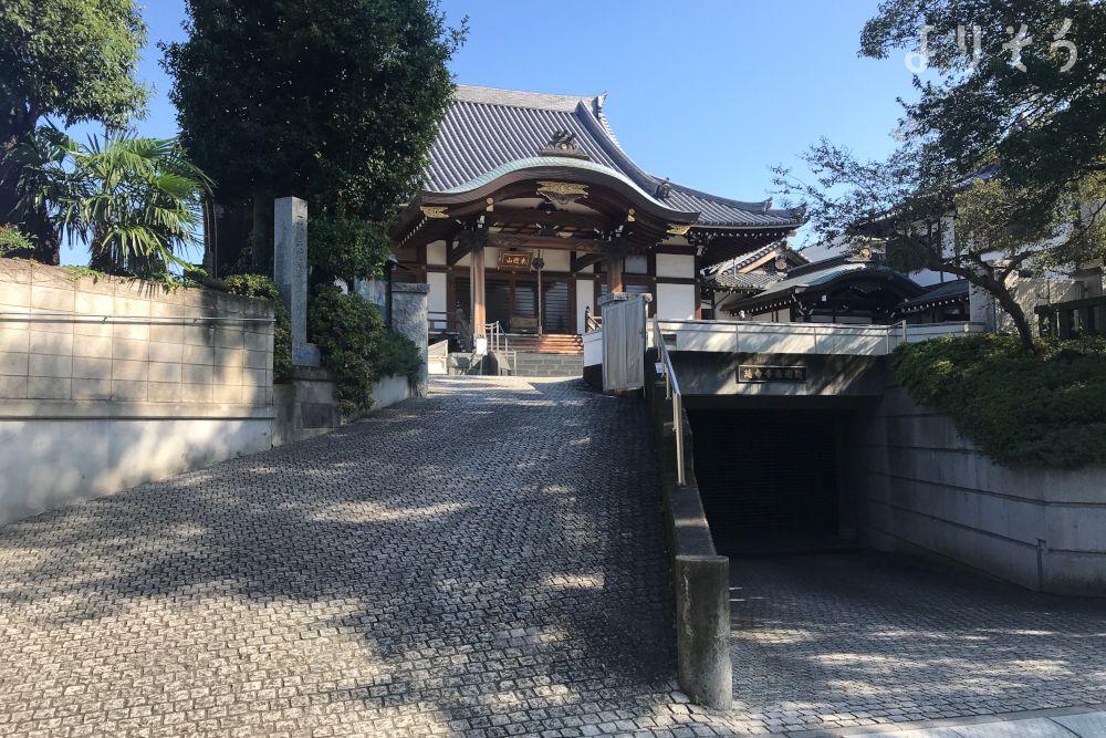 延命寺 来迎殿の外観写真です（2枚目）