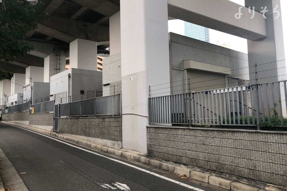 王子福祉会館の外観写真です（3枚目）