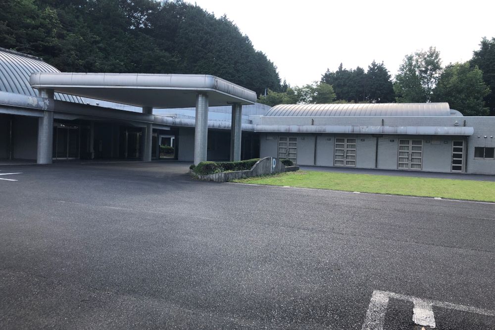 周南市新南陽斎場の外観写真です（2枚目）
