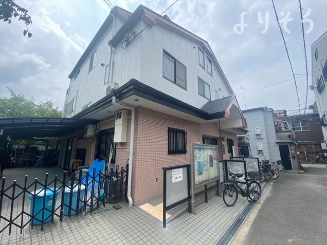 御幸森会館の外観写真です（2枚目）