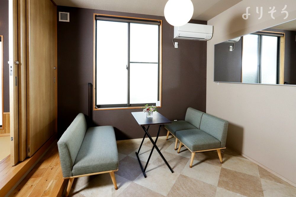 よりそう提携斎場(大阪府東大阪市荒本西1-1-2)の親族控室の画像