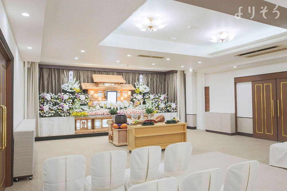 よりそう提携斎場(神奈川県相模原市南区古淵3-33-21)のホール写真です（2枚目）