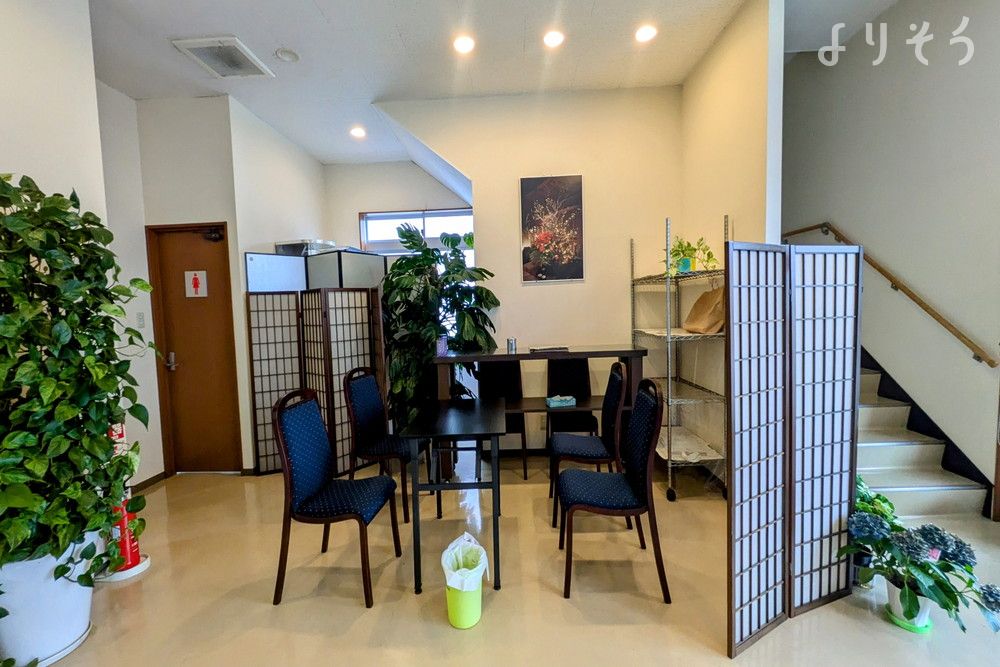 フラワーセレモニーの内観の画像