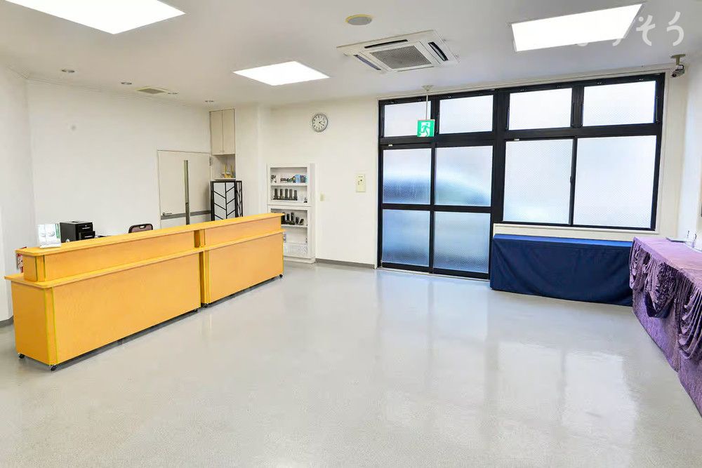 小さな森の家 ときわ平会館のエントランス写真です